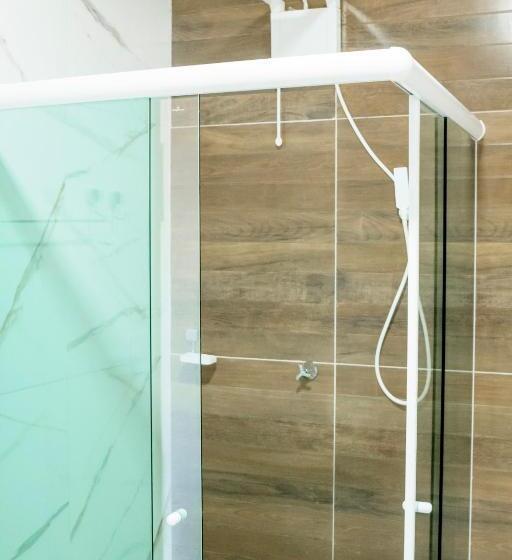 ホテル Pousada E Restaurante Garoupa