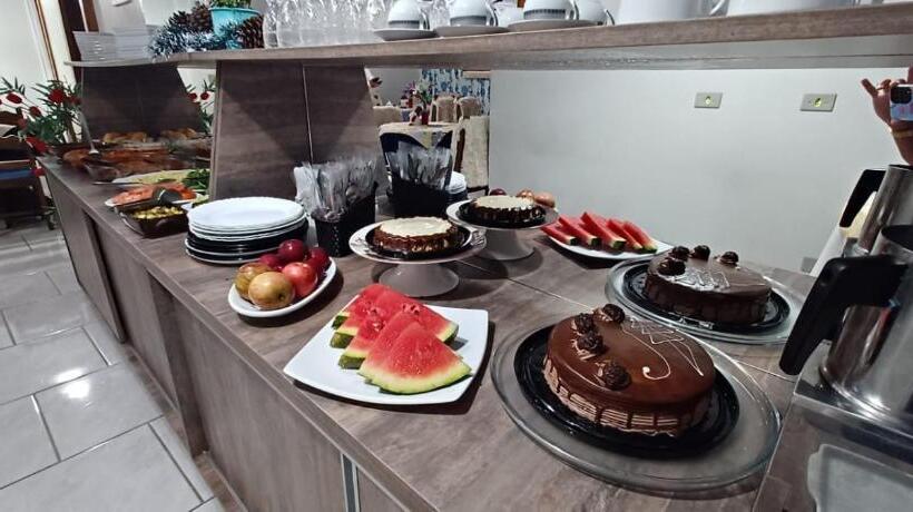 ホテル Pousada águia Da Serra