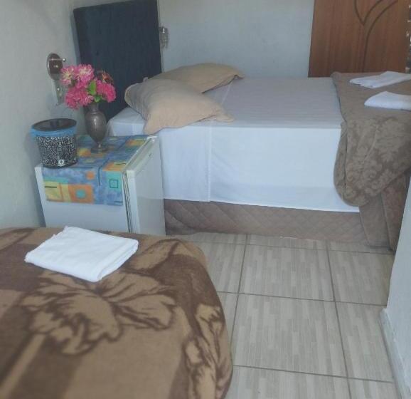 ホテル Pousada águia Da Serra