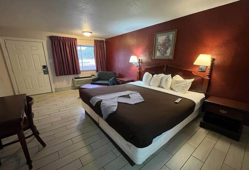 فندق Regency Inn By Oyo Three Rivers