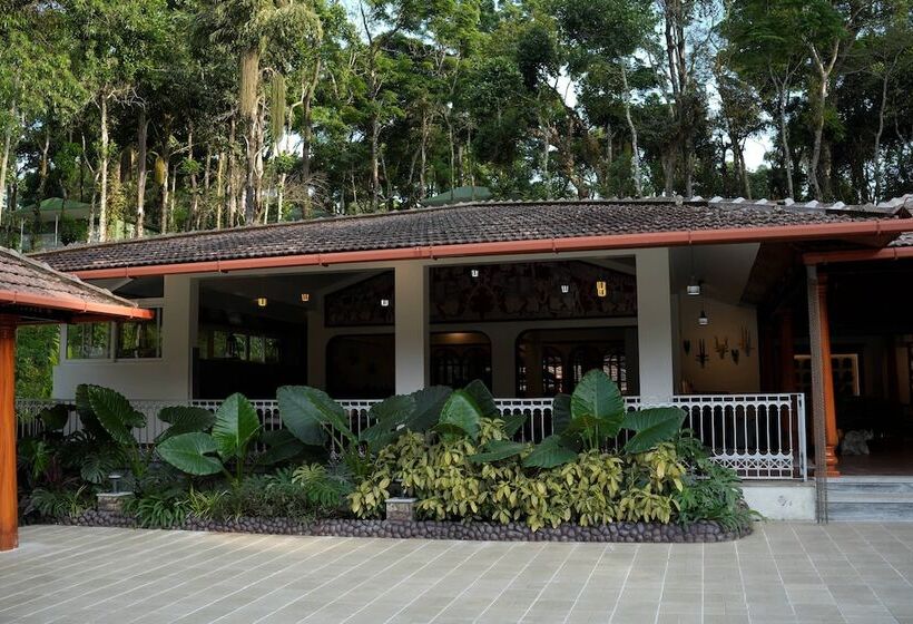 בית מלון כפרי Regenta Resort Sakleshpur