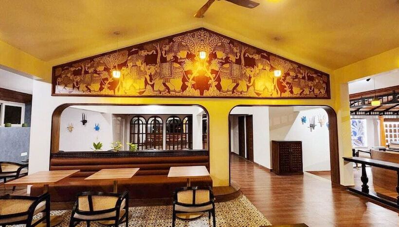 בית מלון כפרי Regenta Resort Sakleshpur