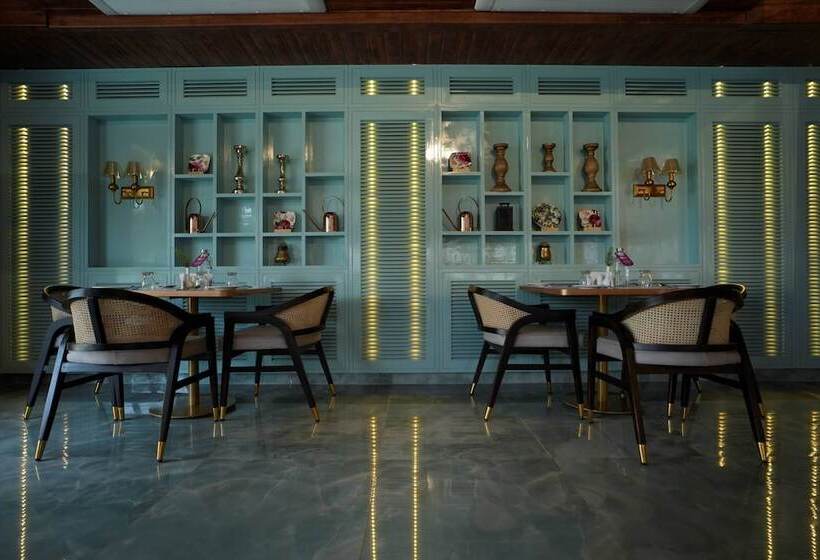 בית מלון כפרי Regenta Resort Sakleshpur