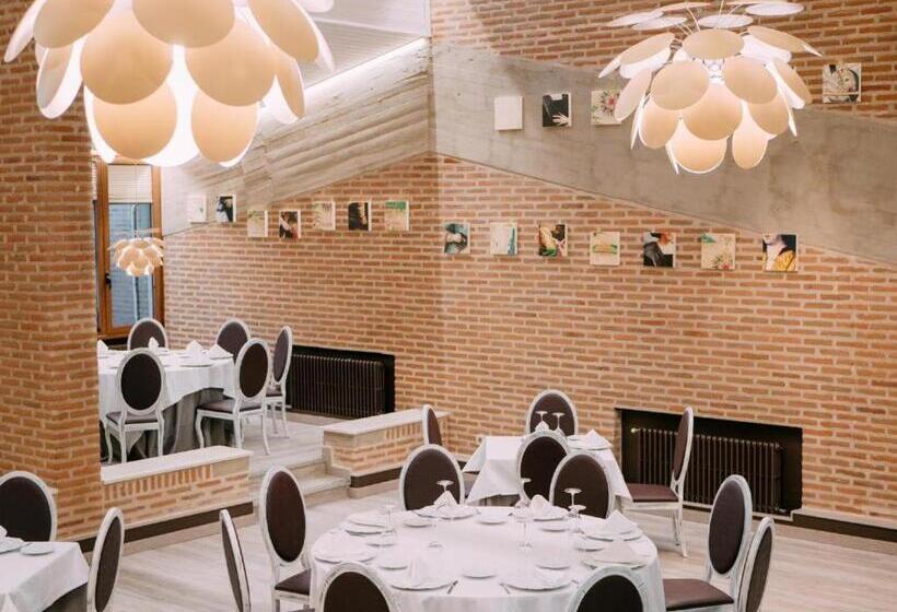 호텔 Restaurante El Montico