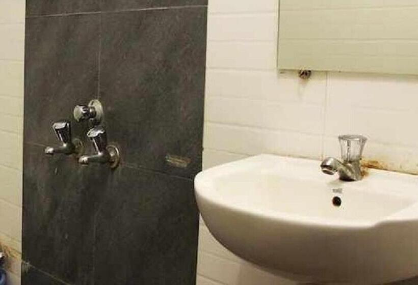 酒店 Sai Parikrama