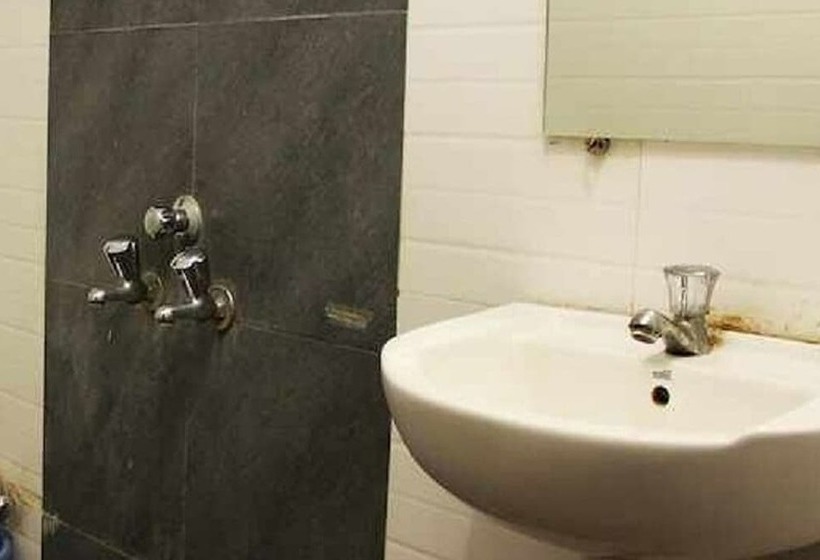 酒店 Sai Parikrama