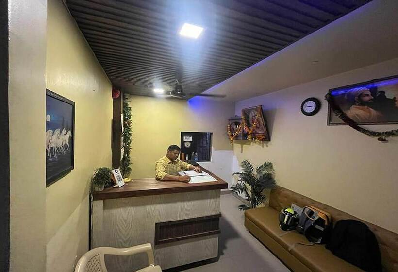 酒店 Sai Parikrama