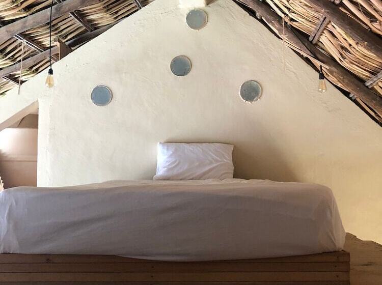 هتل Sebastian De Los Milagros