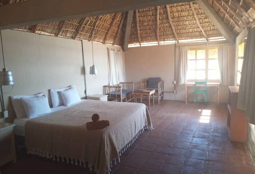 هتل Sebastian De Los Milagros