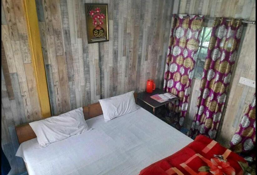 فندق Shivam Hillview