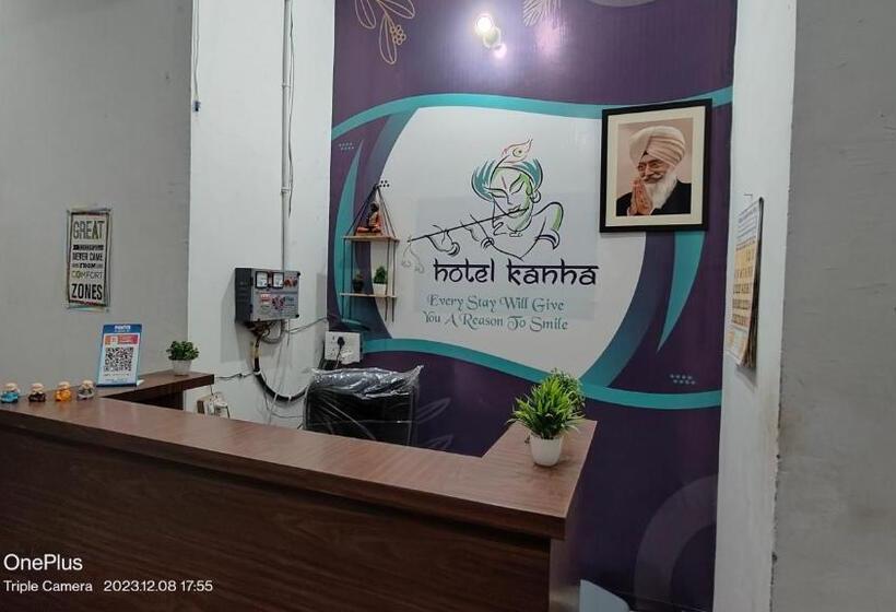 Отель Shree Kanha