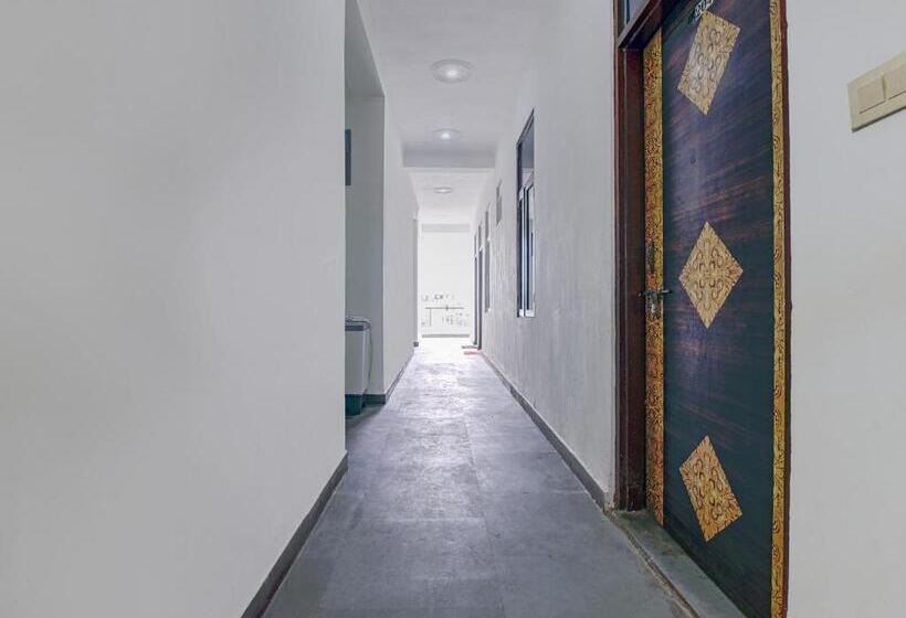 Отель Shree Kanha