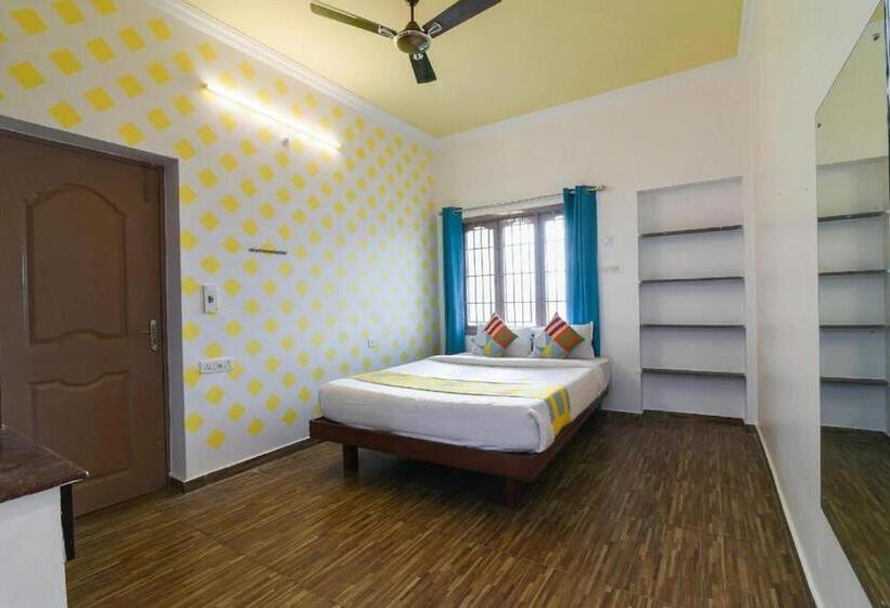 בית מלון כפרי Silver Breeze Residency