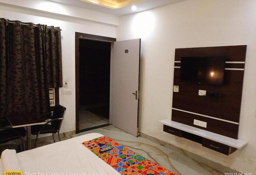 Hotel Sm International Madhav