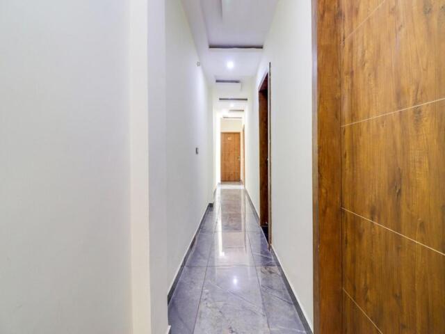 Hotel Sm International Madhav