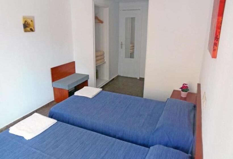 ホテル Hostal Sol De Mallorca