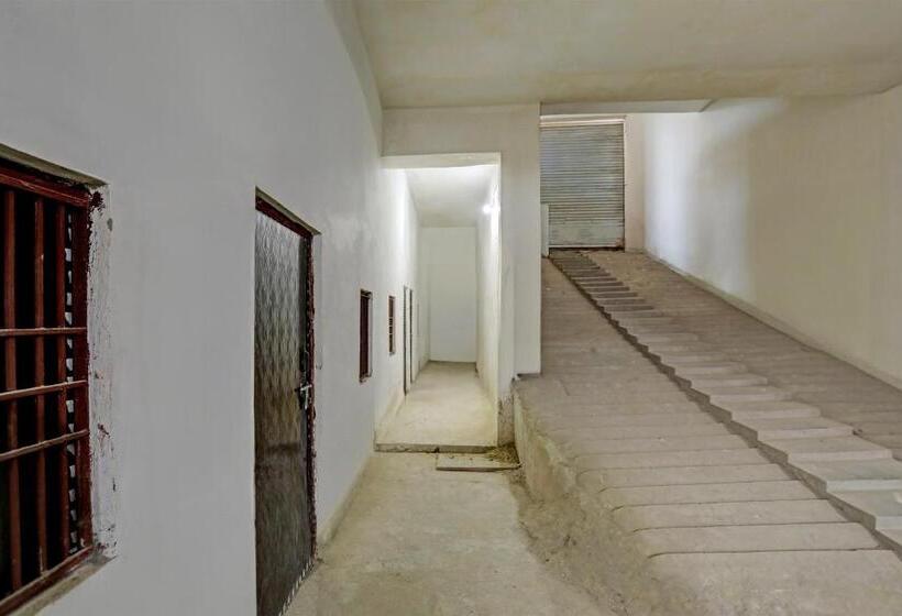 בית מלון כפרי Spot On D S