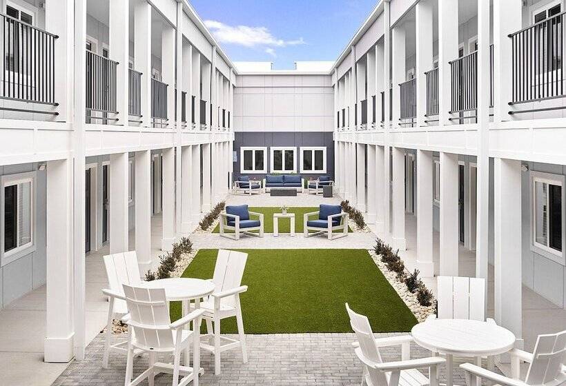 فندق Stayapt Suites Auburn
