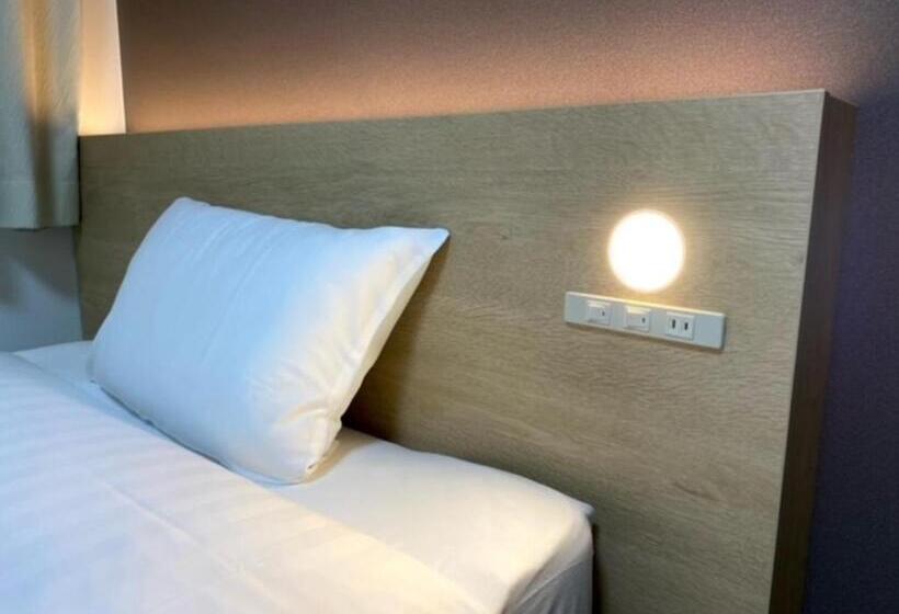 فندق Sunny Inn   Vacation Stay 20470v