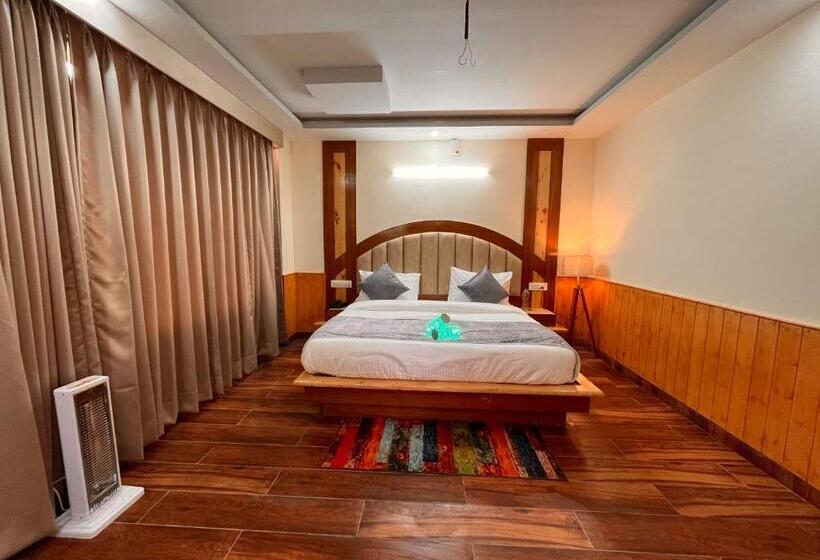 فندق Lee Green, On Mall Road Manali
