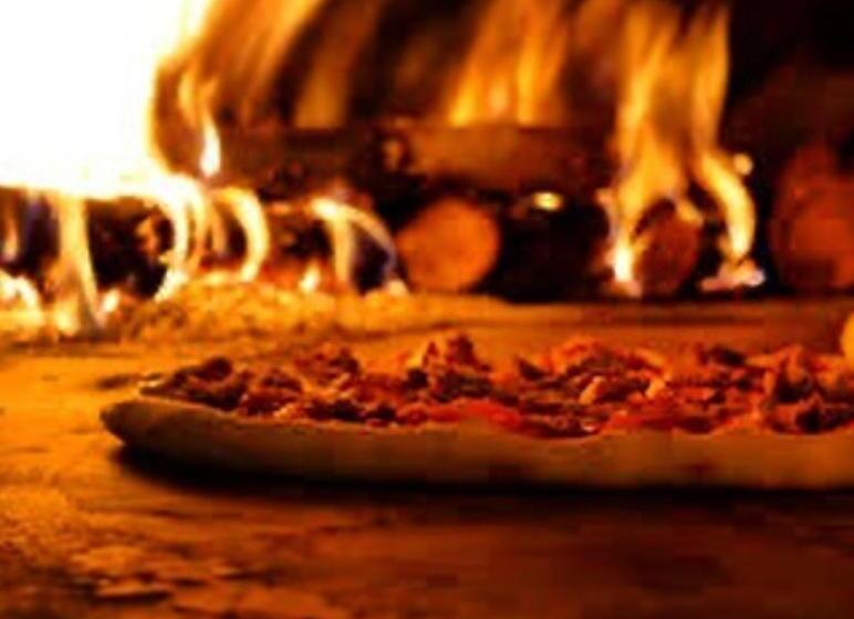 호텔 The Holford Arms