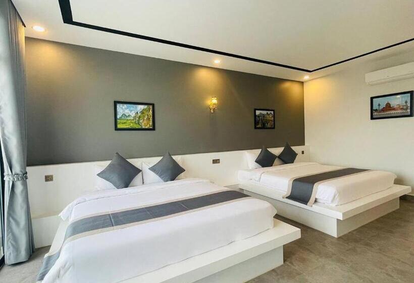 فندق The Square Residence