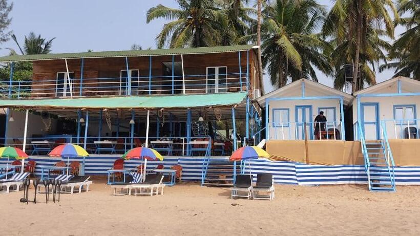 ホテル The Tito S Blue Sky Beach Resort