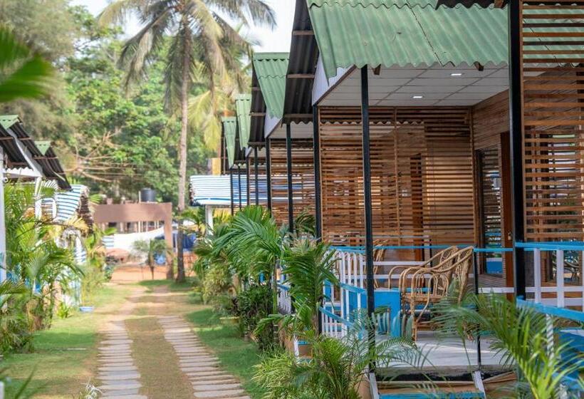 ホテル The Tito S Blue Sky Beach Resort