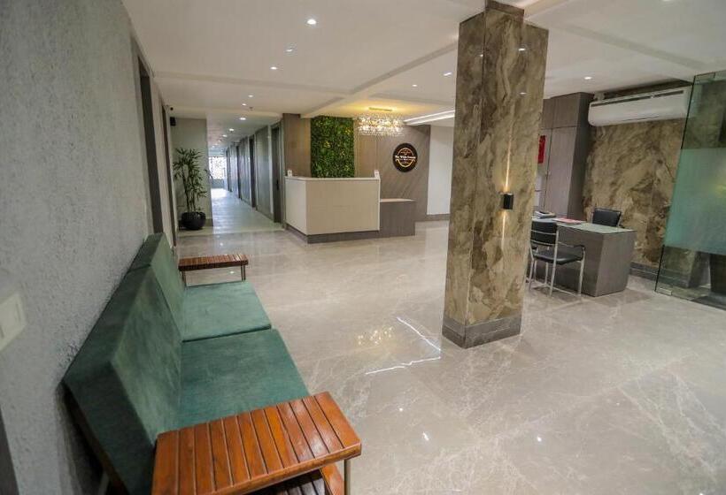 فندق The White Seasons