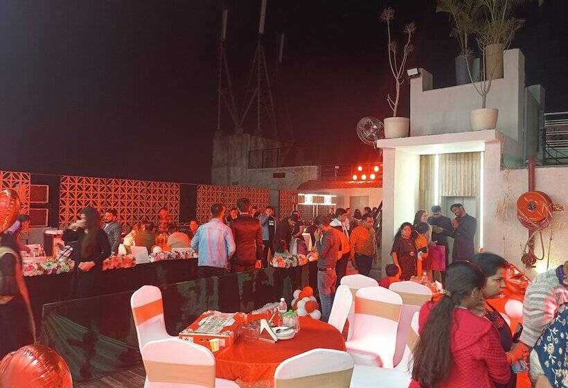 فندق The White Seasons