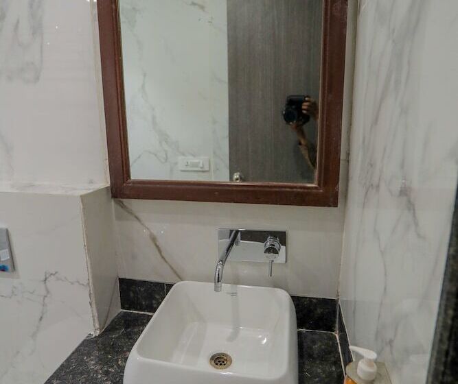 فندق The White Seasons