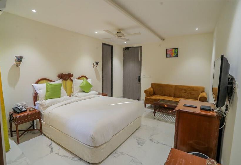 فندق The White Seasons