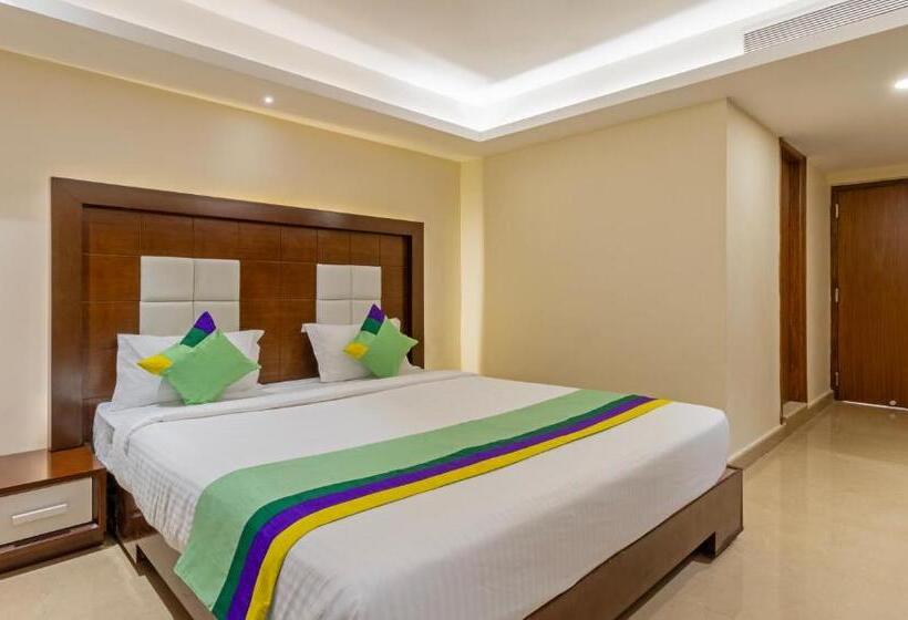 فندق Treebo Suvarna Comforts