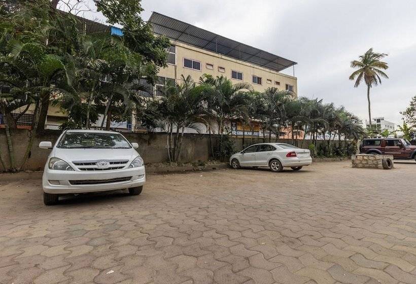 فندق Treebo Suvarna Comforts