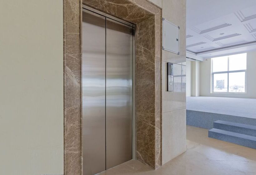 فندق Treebo Suvarna Comforts