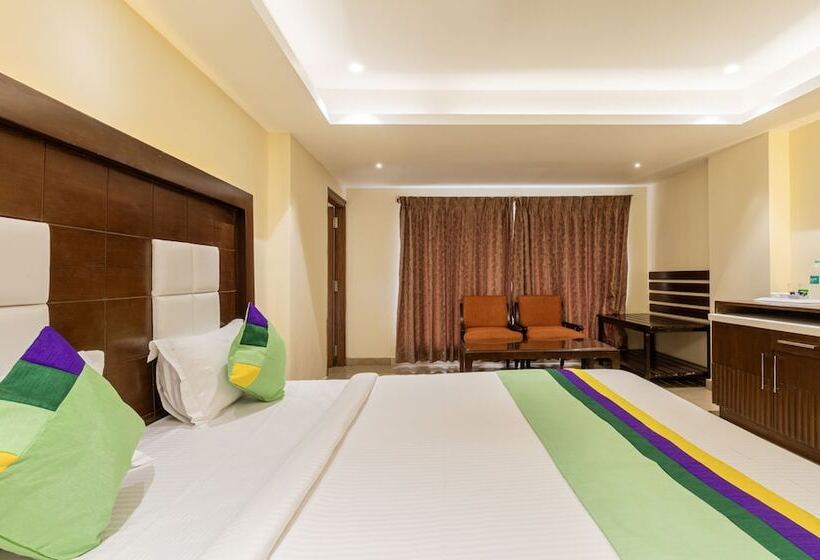 فندق Treebo Suvarna Comforts