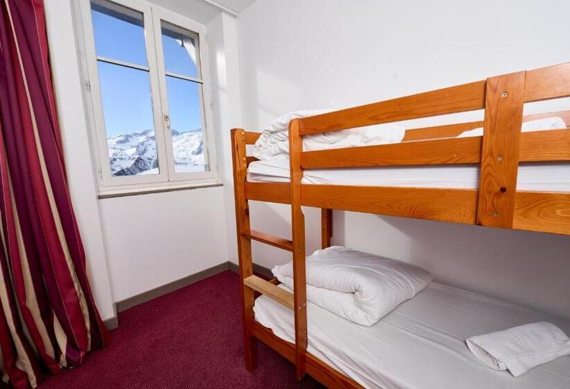 فندق Villages Clubs Du Soleil   Superbagneres