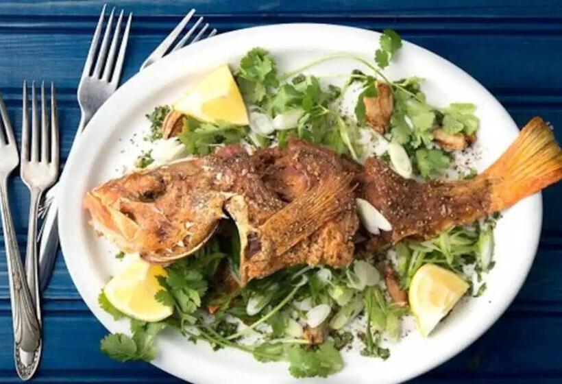 هتل White Sandy Beach Best Manta Snorkeling