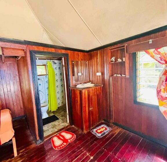 Отель White Sandy Beach Best Manta Snorkeling