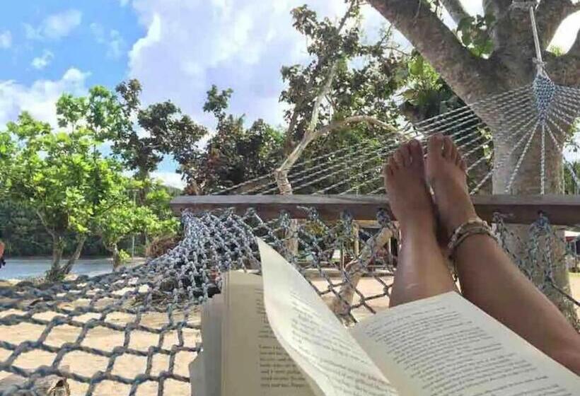 Отель White Sandy Beach Best Manta Snorkeling