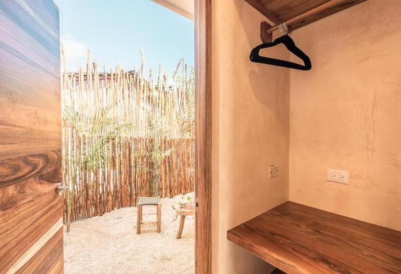 فندق Xcalak Paradise