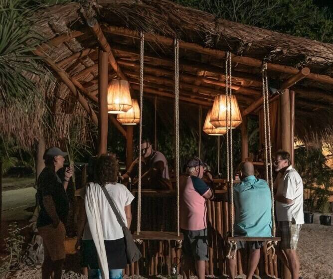 فندق Xcalak Paradise