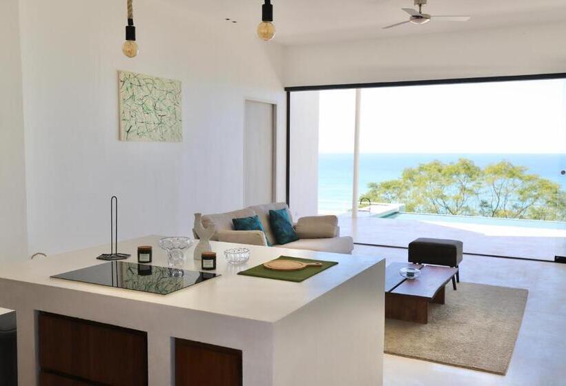 Les Roches   Paradise Retreat