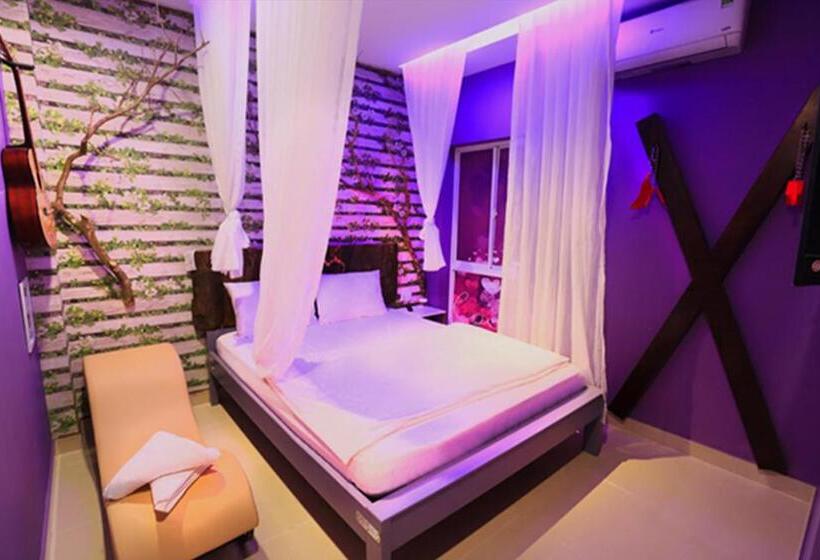 Loove Hotel   Khách Sạn Tình Yêu