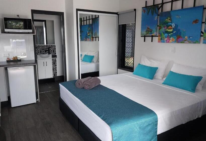 مُتل The Dugongs  Rest