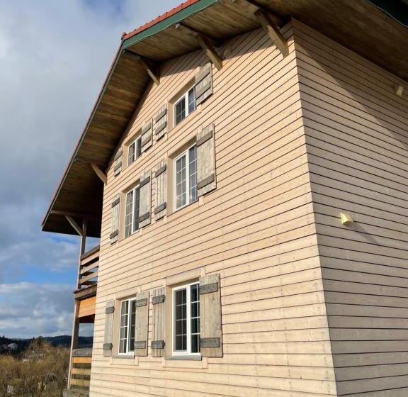 Nafta Aparts & Villas