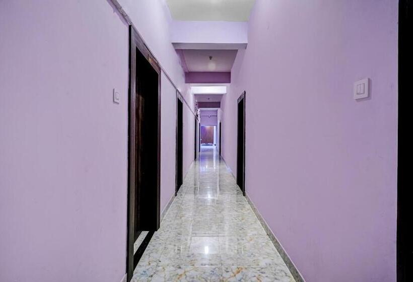 Oyo Flagship Hotel Ashok Vatika Banquet Hall