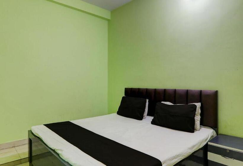 Oyo Flagship Hotel New Kadambari