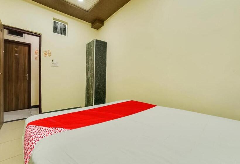 فندق Fabexpress Sai Palace