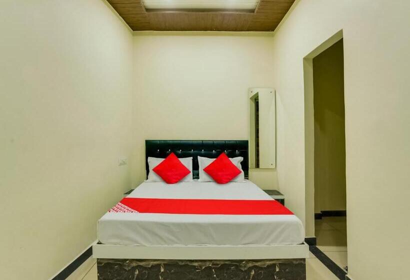 فندق Fabexpress Sai Palace